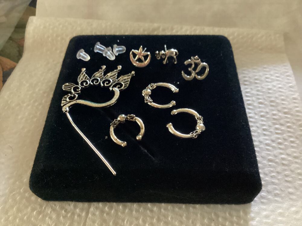 4173 NIP 7 Pc. Set Ear Cuffs Clip Wrap Earrings Antique Silver 30TH Birthday